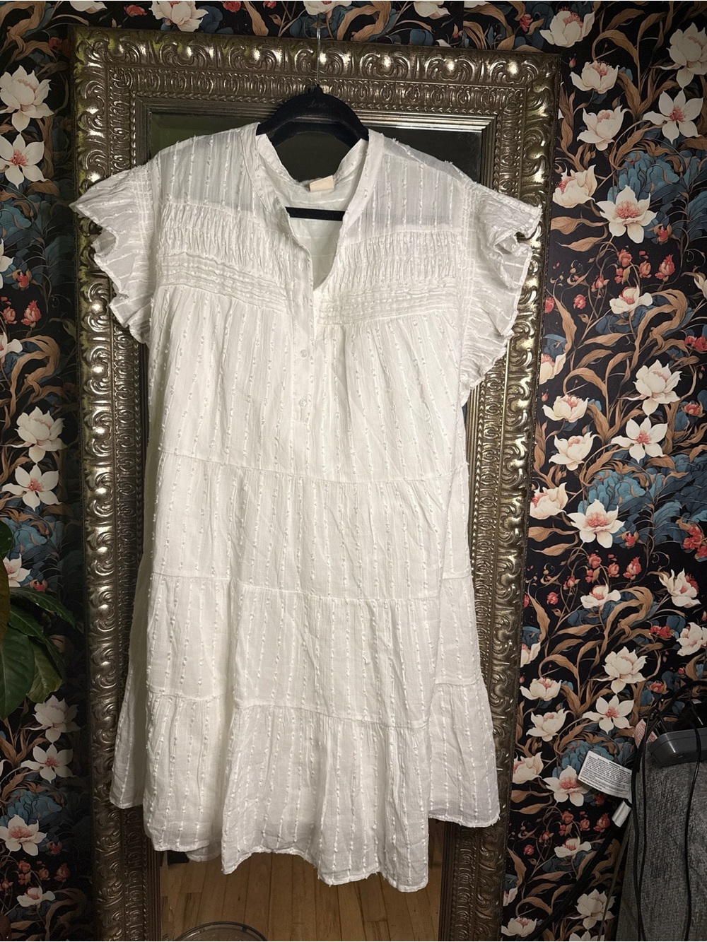 Good Hart White Swiss Dot Tiered Flutter Sleeve Dress NWOT